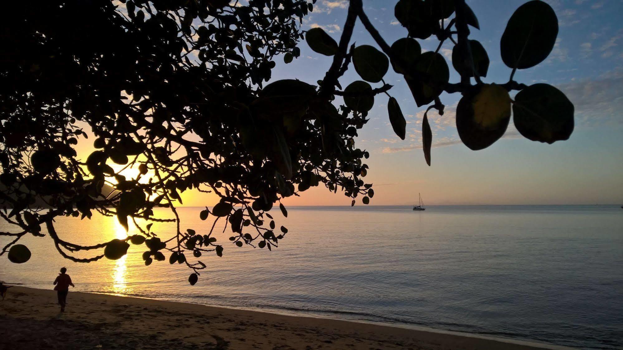 Magnetic Island Bed And Breakfast Horseshoe Bay Esterno foto